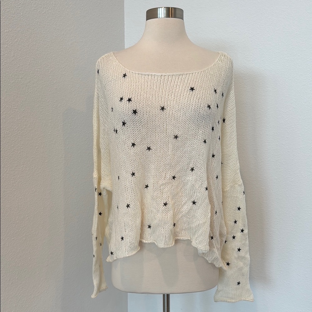 Wooden Ships Cropped Mohair & Wool Blend Sweater with Black Star Accents, Sz M/L